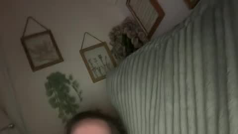 Snapshot of blue_eyes_siren chatting on June 18, 2026, 4:24 am Sable Sins online show from June 18, 2026, 4:24 am