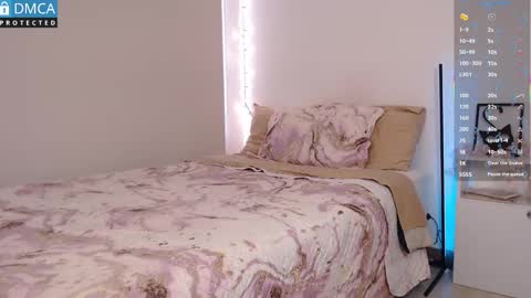 Blue online show from November 3, 2025, 1:12 pm