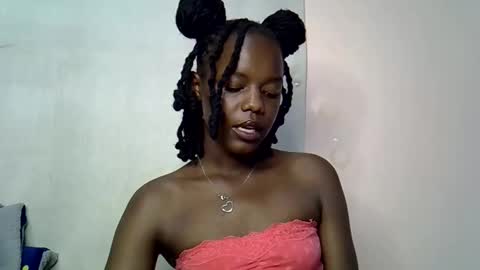 Snapshot of blue_savagee chatting on October 18, 2025, 7:36 pm blue_savagee online show from October 18, 2025, 7:36 pm