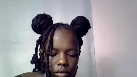 Snapshot of blue_savagee chatting on October 20, 2025, 9:37 pm blue_savagee online show from October 20, 2025, 9:37 pm