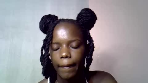 Snapshot of blue_savagee chatting on October 23, 2025, 12:59 pm blue_savagee online show from October 23, 2025, 12:59 pm