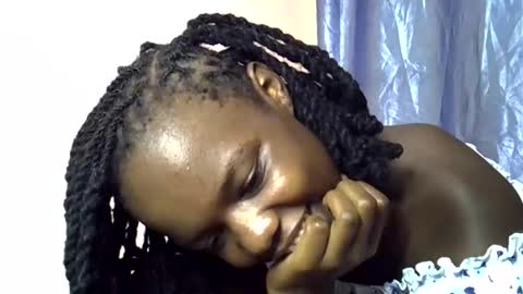 Snapshot of blue_savagee chatting on November 19, 2025, 5:40 am blue_savagee online show from November 19, 2025, 5:40 am