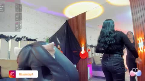 blue_tay1 online show from October 17, 2025, 11:35 am