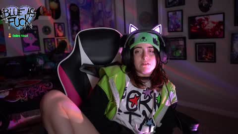 Blue online show from December 31, 2024, 5:22 am