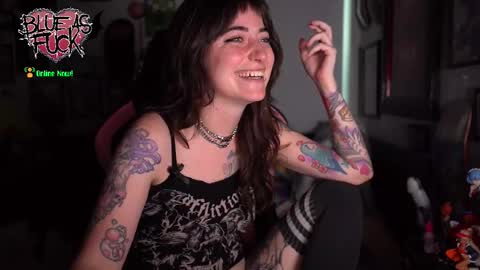 Blue online show from October 16, 2025, 12:55 am