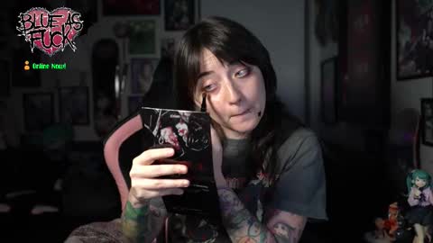 Blue online show from November 29, 2025, 1:19 am