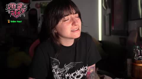 Blue online show from March 28, 2026, 1:27 am