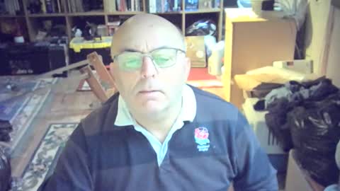 Snapshot of bluebox65 chatting on November 10, 2025, 1:21 pm bluebox65 online show from November 10, 2025, 1:21 pm