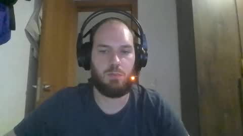 Blue online show from February 28, 2025, 10:06 pm