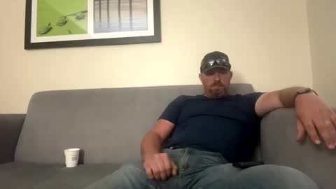 Snapshot of bluecollartexan chatting on October 30, 2025, 12:23 am bluecollartexan online show from October 30, 2025, 12:23 am