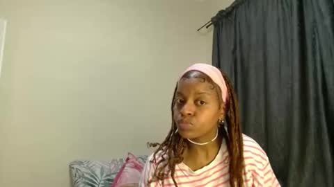 Tee online show from April 18, 2026, 9:02 am