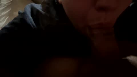 Snapshot of bluedream79 chatting on December 18, 2024, 2:53 am BlueDream79 online show from December 18, 2024, 2:53 am