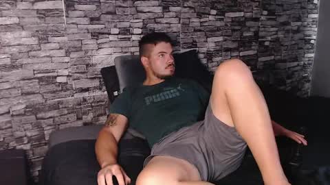 blueeyeboy0 online show from April 17, 2026, 7:55 am