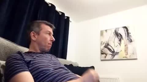 Snapshot of blueeyesteele chatting on February 28, 2026, 10:33 pm blueeyesteele online show from February 28, 2026, 10:33 pm