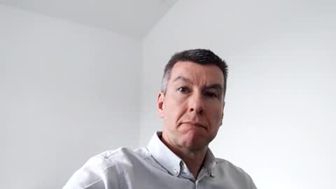 Snapshot of blueeyesteele chatting on April 9, 2026, 11:15 am blueeyesteele online show from April 9, 2026, 11:15 am