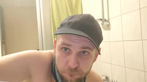 Snapshot of blueminexx chatting on February 17, 2025, 3:36 am Blueminexx online show from February 17, 2025, 3:36 am