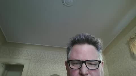 Snapshot of bluemoose70 chatting on February 8, 2026, 7:17 pm bluemoose70 online show from February 8, 2026, 7:17 pm