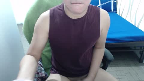 Snapshot of blueranger27 chatting on February 3, 2025, 1:41 am Andy Tan online show from February 3, 2025, 1:41 am