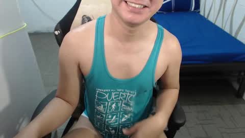 Snapshot of blueranger27 chatting on February 7, 2025, 2:29 am Andy Tan online show from February 7, 2025, 2:29 am