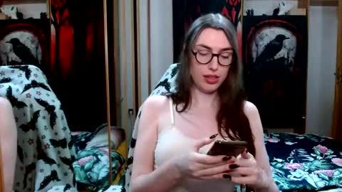 Snapshot of bluerose98 chatting on November 8, 2025, 9:57 pm Bluerose online show from November 8, 2025, 9:57 pm