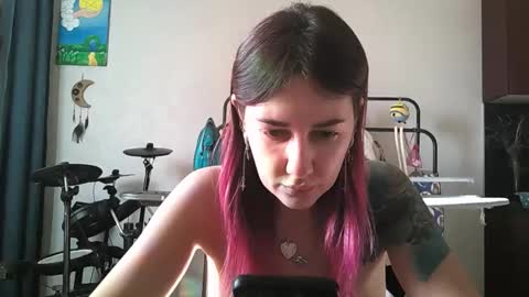 BlueXOwl online show from September 15, 2025, 1:44 pm