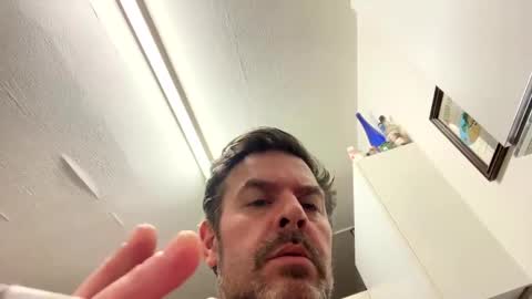 Snapshot of blueylouie8383 chatting on February 8, 2025, 2:58 am Blueyloey online show from February 8, 2025, 2:58 am