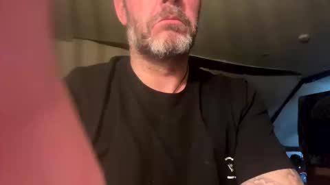 Snapshot of blueylouie8383 chatting on October 12, 2025, 1:48 am Blueyloey online show from October 12, 2025, 1:48 am