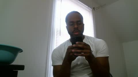 bluffin_mcmuffin online show from November 19, 2025, 2:28 pm