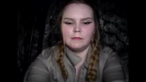 Snapshot of blushing_star chatting on February 18, 2025, 3:32 pm blushing_star online show from February 18, 2025, 3:32 pm