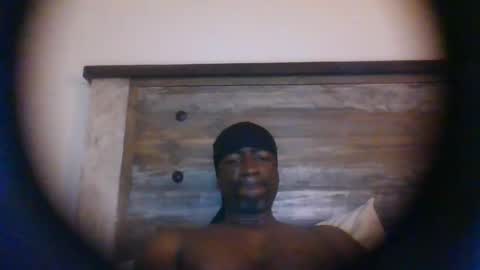 bluuthunder1914 online show from November 28, 2025, 6:49 am