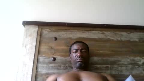 bluuthunder1914 online show from May 16, 2026, 4:28 pm