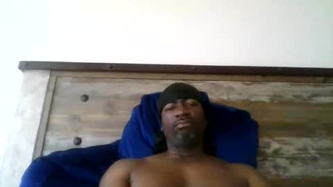 bluuthunder1914 online show from May 30, 2026, 3:42 pm