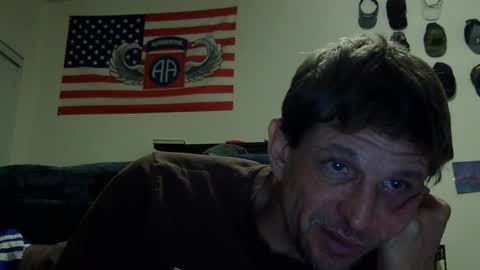 Snapshot of bmurray13kc2 chatting on December 24, 2024, 10:33 am bmurray13kc2 online show from December 24, 2024, 10:33 am