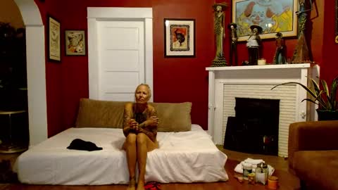 ZuperZexyZounds online show from October 8, 2025, 2:31 am