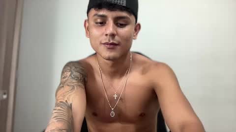 Bob  INDEPENDENT MODEL online show from February 28, 2025, 3:15 am