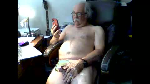 bobbaker1953 online show from May 27, 2026, 6:05 pm