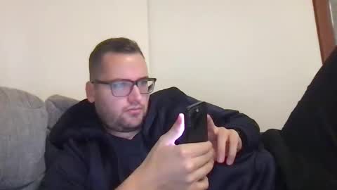 Snapshot of bobbele94 chatting on January 8, 2025, 6:52 pm bobbele94 online show from January 8, 2025, 6:52 pm