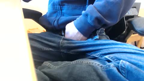 bobbuild online show from March 3, 2025, 9:44 am