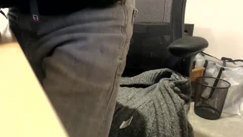 bobbuild online show from February 8, 2026, 8:12 pm