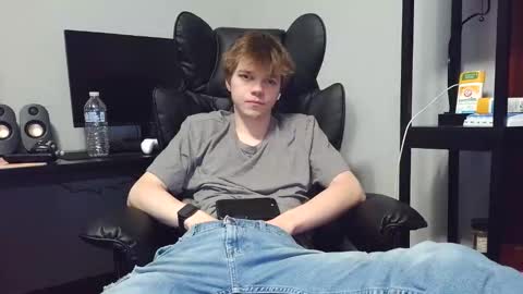 bobby72738 online show from December 1, 2025, 4:06 am