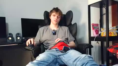 bobby72738 online show from December 19, 2025, 4:30 am