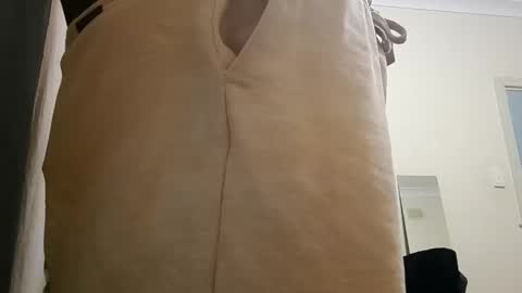 bobby_00x00 online show from March 21, 2026, 11:37 am