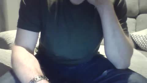 bobby_113 online show from January 15, 2026, 12:37 am