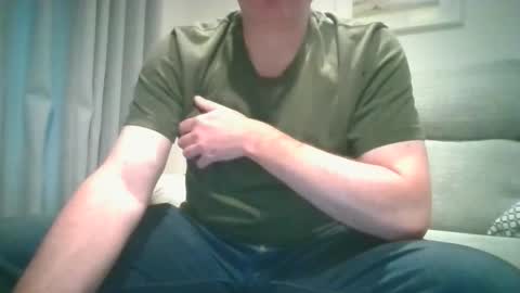 bobby_113 online show from February 4, 2026, 9:59 am