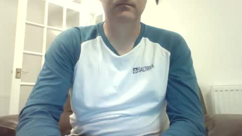 bobby_113 online show from April 14, 2026, 8:15 pm