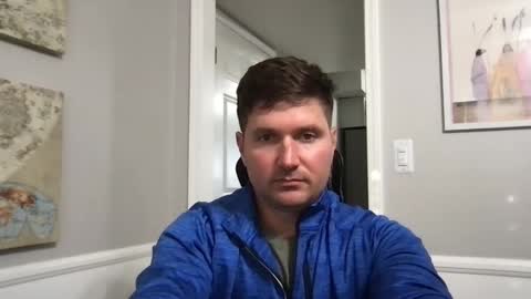 Snapshot of bobbylightfoot3 chatting on December 13, 2024, 10:34 pm bobbylightfoot3 online show from December 13, 2024, 10:34 pm