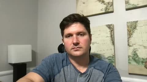 Snapshot of bobbylightfoot3 chatting on February 14, 2025, 4:15 am bobbylightfoot3 online show from February 14, 2025, 4:15 am