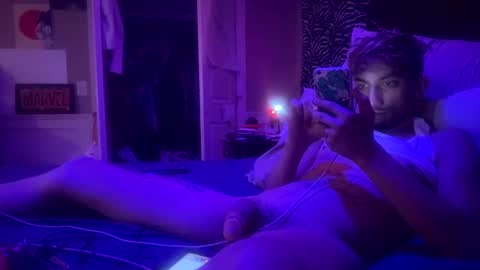 Snapshot of bodyyattiyatti chatting on October 6, 2025, 6:22 am Sailorartemis online show from October 6, 2025, 6:22 am