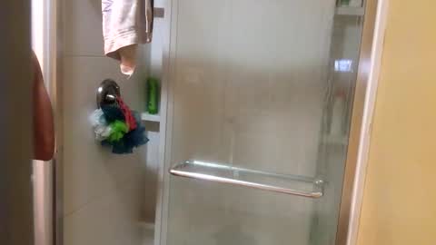 Snapshot of bodyyattiyatti chatting on October 22, 2025, 12:44 am Sailorartemis online show from October 22, 2025, 12:44 am