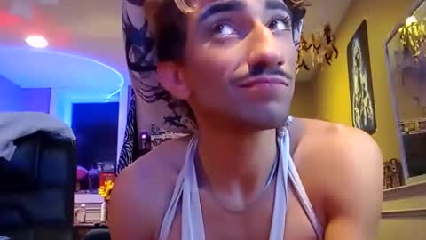 Sailorartemis online show from November 29, 2025, 7:55 am